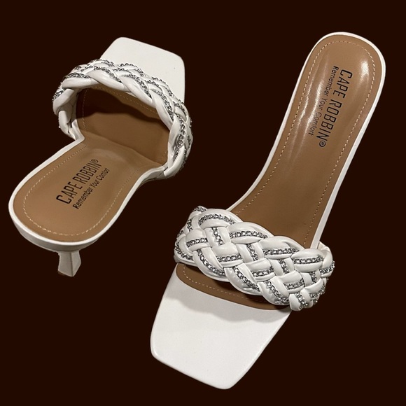 Cape Robbin | Women's Tilio Dress Sandal BRAND NEW IN BOX - Picture 4 of 7